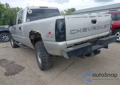 2006 Chevrolet Silverado 2500Hd Work Truck z USA, uszkodzony, nr VIN 1GCHK23D56F212065